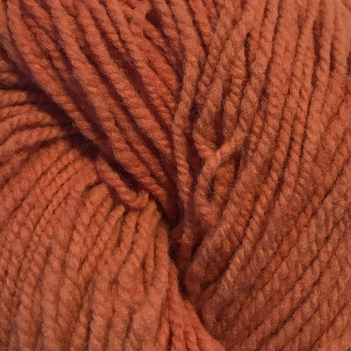 Plantaardig beige geverfd biologisch wollen breigaren